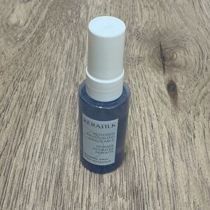 Blue Hair Styling Spray